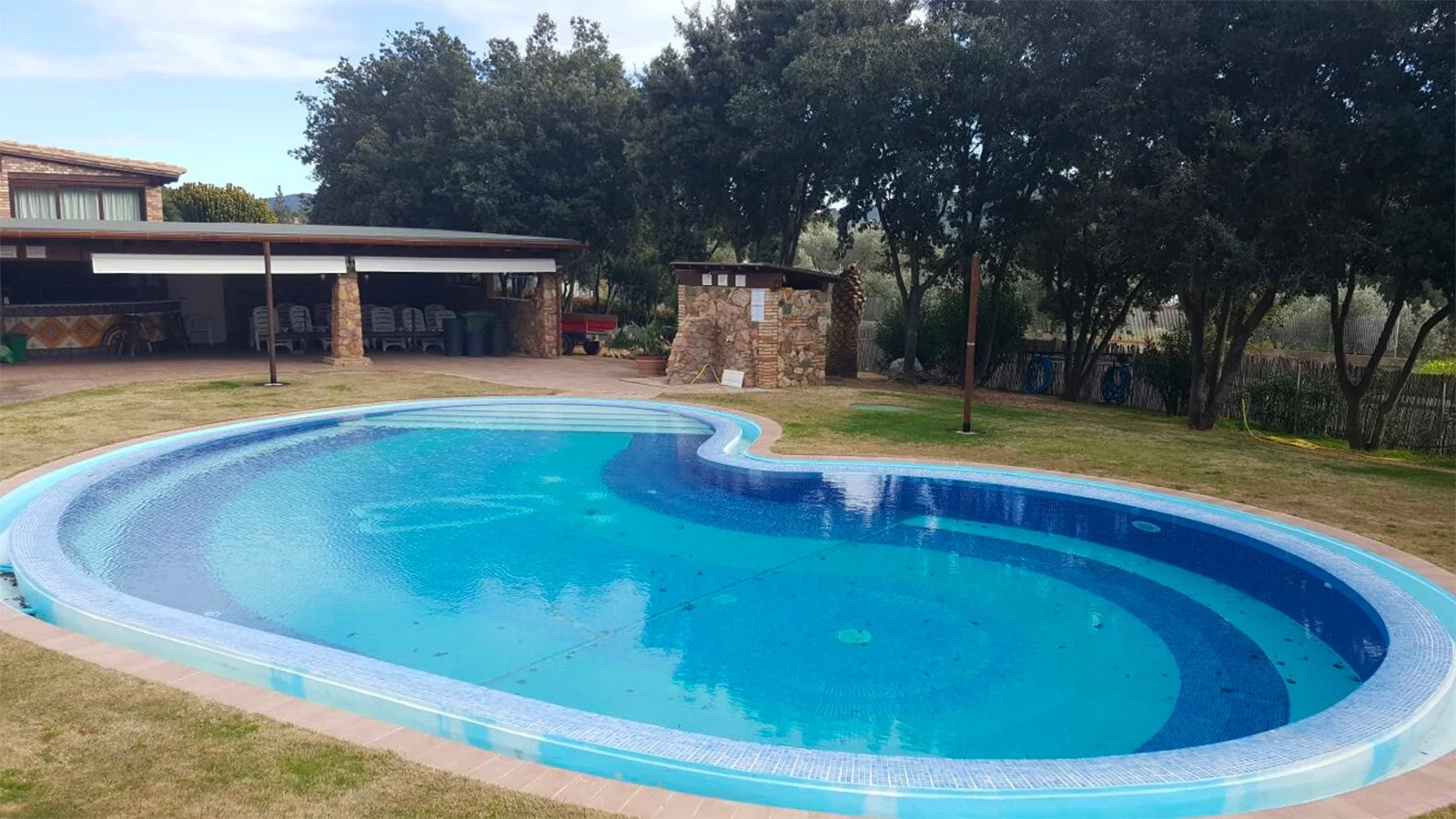 Costruzione e Manutenzione - Ristrutturazione Prima Su Giganti Villasimius - Piscine Spa - Quartu Sant'Elena Cagliari Sardegna